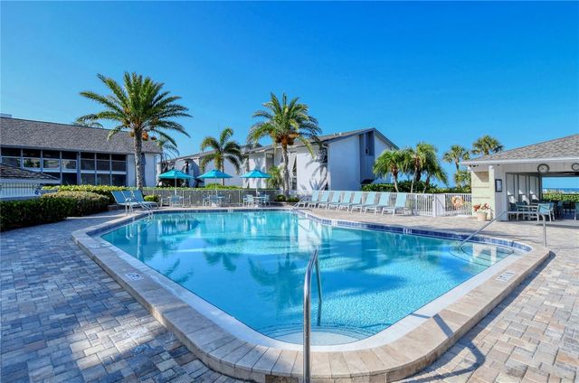 1130 W PEPPERTREE LANE 118, Sarasota, FL 34242