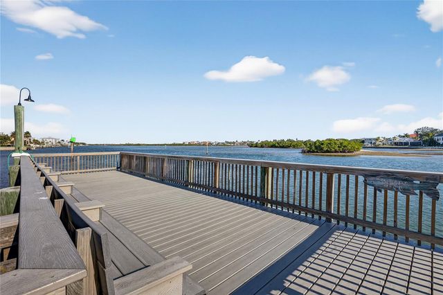 1130 W PEPPERTREE LANE 118, Sarasota, FL 34242
