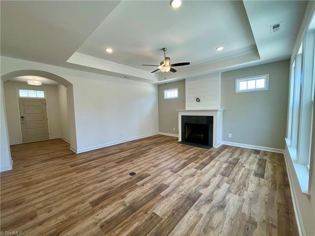 5246 Sunny Brook Court, Clemmons, NC 27012