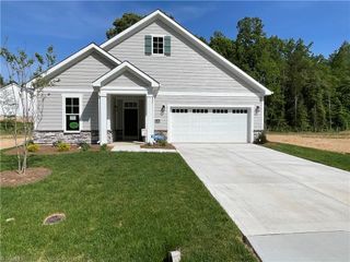 5246 Sunny Brook Court, Clemmons, NC 27012