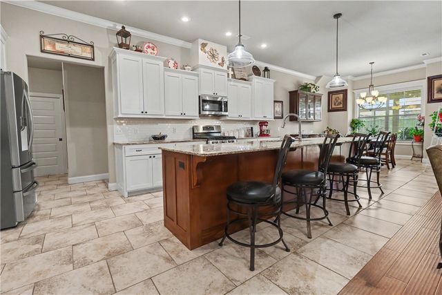 439 Penzo Avenue, Tontitown, AR 72762