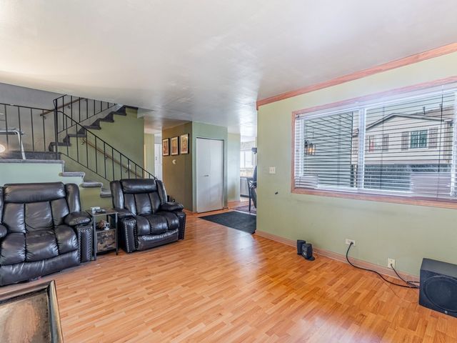 5G Fernwood Drive, Bolingbrook, IL 60440