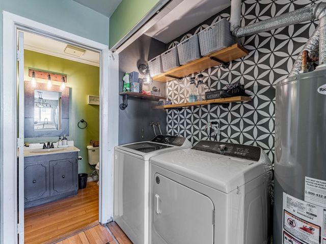 5G Fernwood Drive, Bolingbrook, IL 60440