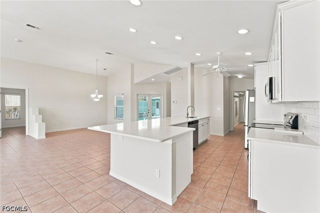 17518 Plumera LN, North Fort Myers, FL 33917