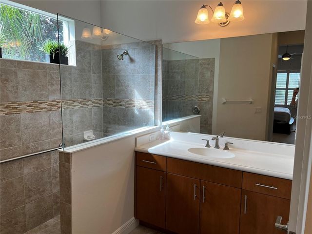 12051 THORNHILL COURT, Lakewood Ranch, FL 34202