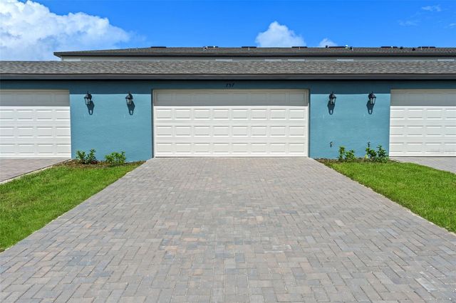 648 EMERALD GROVE DRIVE, Apopka, FL 32703
