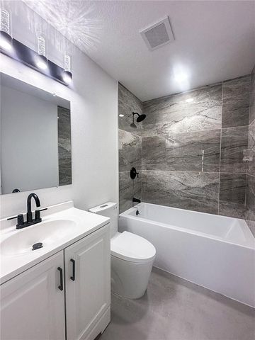 2226 FIESTA COURT, Orlando, FL 32811