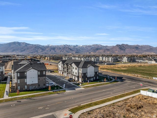 1218 S SAWMILL BLVD #104, Heber City, UT 84032