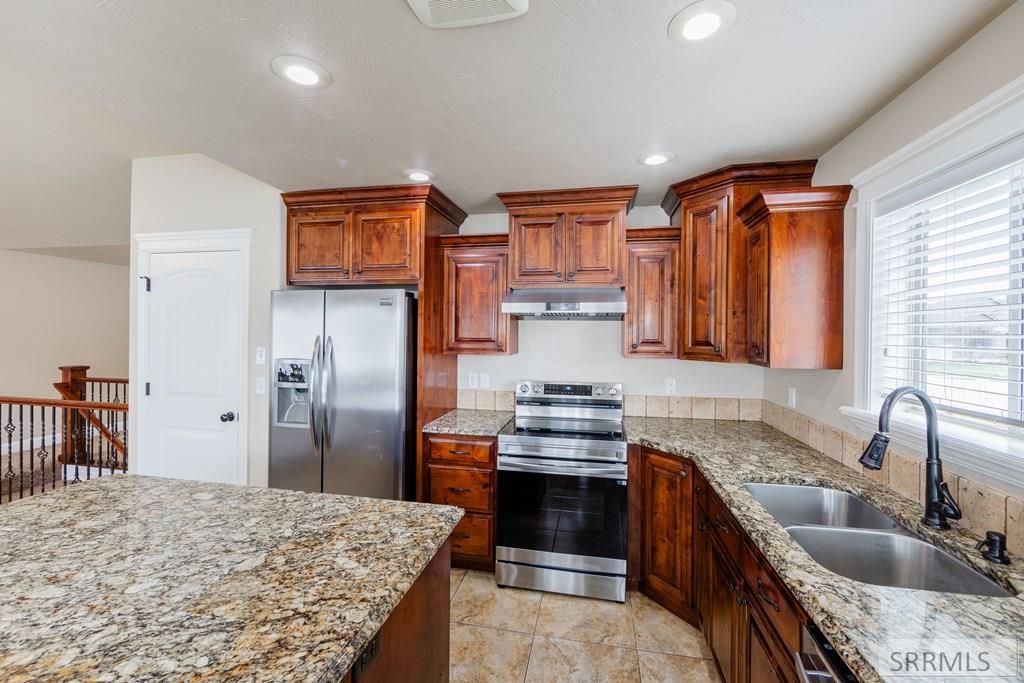 Image 10 of property listing at 3930 Barossa Drive, Idaho Falls, ID 83404