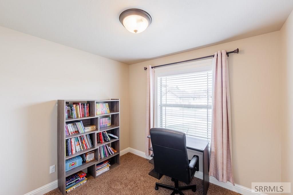 Image 19 of property listing at 3930 Barossa Drive, Idaho Falls, ID 83404