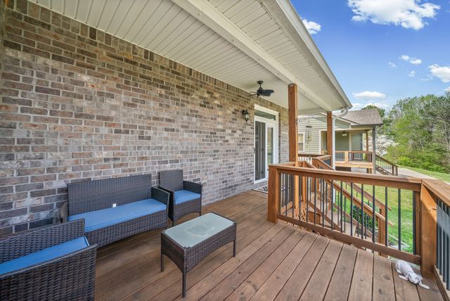 125 Cottage Lane, Clarksville, TN 37043