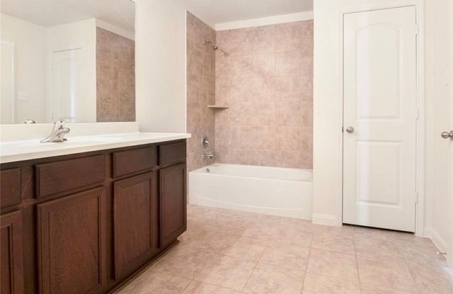 22622 Cloverland Field Drive, Hockley, TX 77447