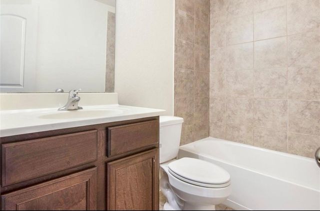 22622 Cloverland Field Drive, Hockley, TX 77447