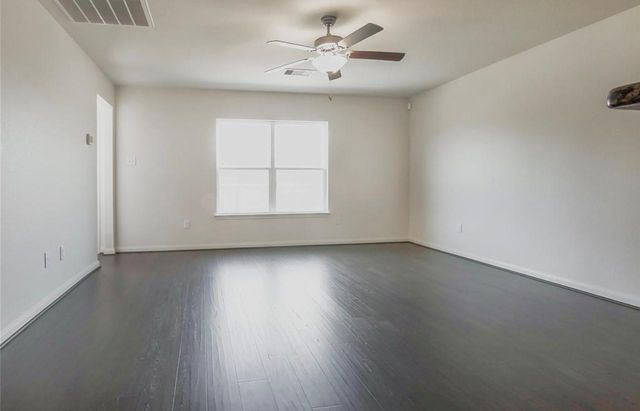 22622 Cloverland Field Drive, Hockley, TX 77447