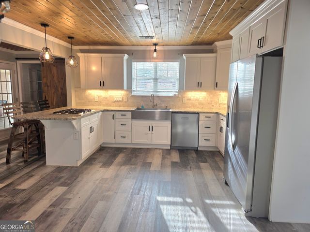 391 Price Street, Statham, GA 30666