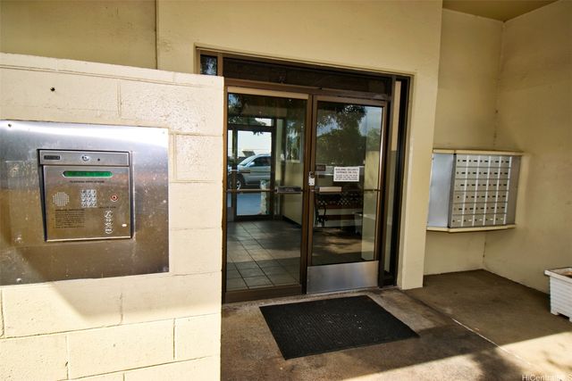 1040 Kinau Street 1101, Honolulu, HI 96814