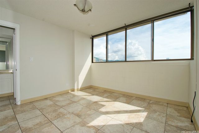 1040 Kinau Street 1101, Honolulu, HI 96814