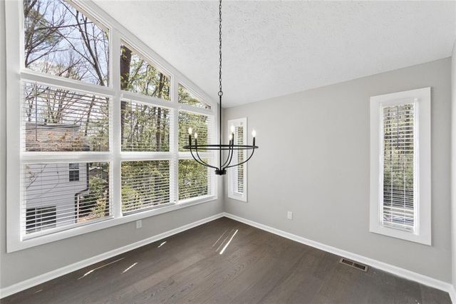 1309 Laurel Cliff Drive, Smyrna, GA 30082