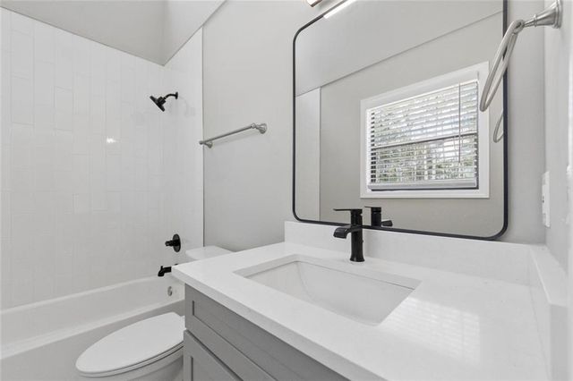 1309 Laurel Cliff Drive, Smyrna, GA 30082