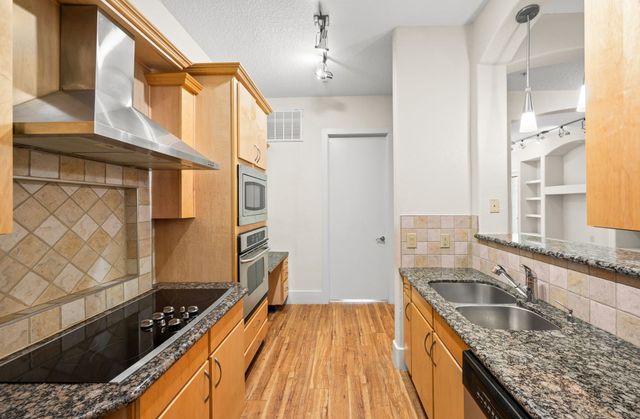 2600 Hillsboro Pike Apt 135, Nashville, TN 37212