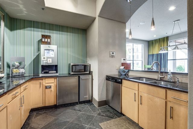 2600 Hillsboro Pike Apt 135, Nashville, TN 37212