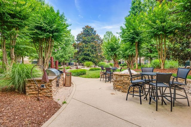 2600 Hillsboro Pike Apt 135, Nashville, TN 37212