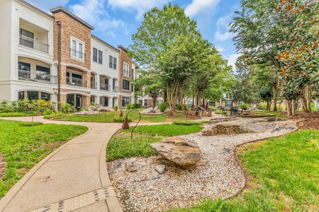 2600 Hillsboro Pike Apt 135, Nashville, TN 37212