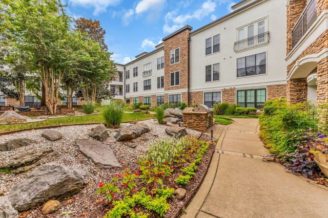 2600 Hillsboro Pike Apt 135, Nashville, TN 37212