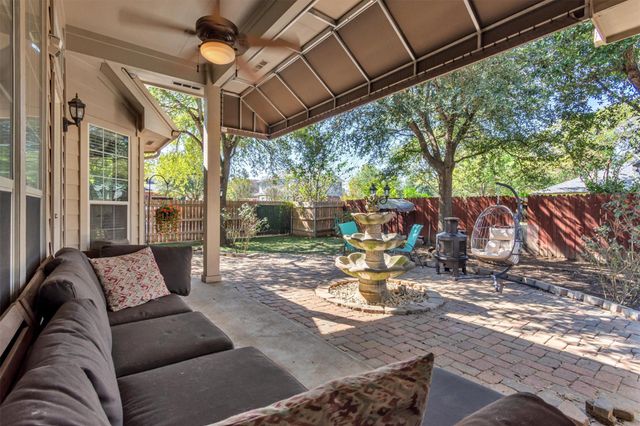 125 Amber Ash DR, Kyle, TX 78640