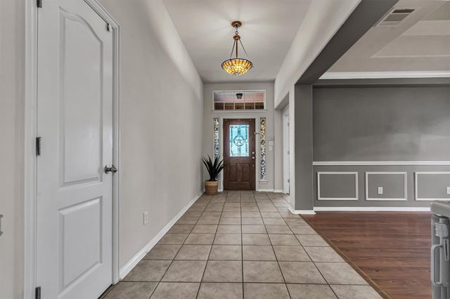 125 Amber Ash DR, Kyle, TX 78640