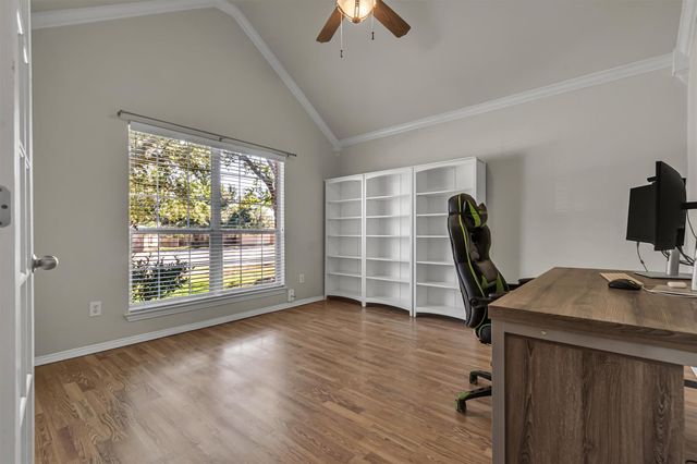 125 Amber Ash DR, Kyle, TX 78640