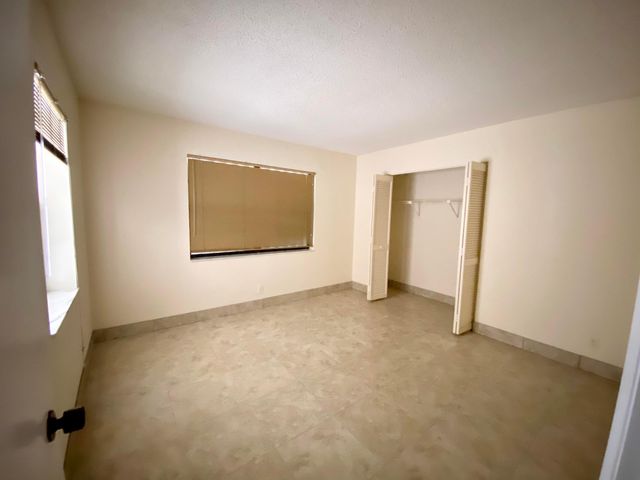 7030 Half Moon Circle 216, Hypoluxo, FL 33462