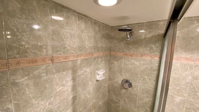 7030 Half Moon Circle 216, Hypoluxo, FL 33462