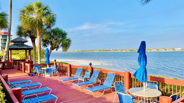 7030 Half Moon Circle 216, Hypoluxo, FL 33462