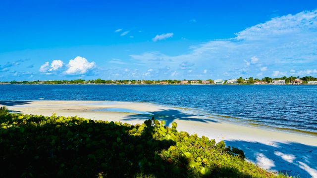 7030 Half Moon Circle 216, Hypoluxo, FL 33462