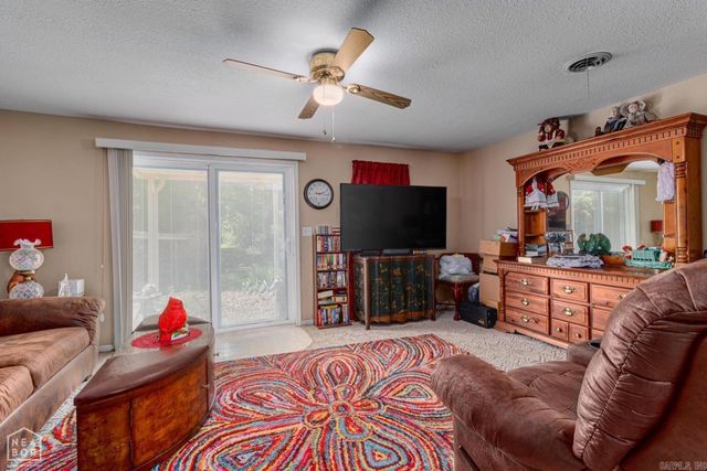 2300 Mount Carmel Road, Paragould, AR 72450