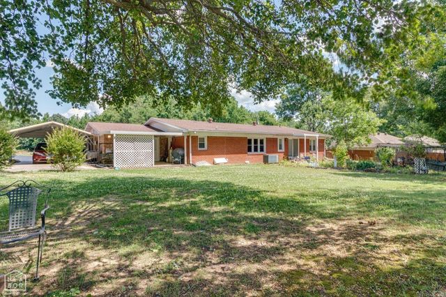 2300 Mount Carmel Road, Paragould, AR 72450