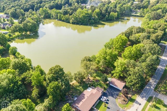 2300 Mount Carmel Road, Paragould, AR 72450