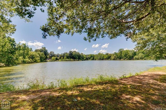 2300 Mount Carmel Road, Paragould, AR 72450