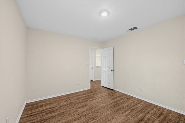 360 Thicket LN, Kyle, TX 78640