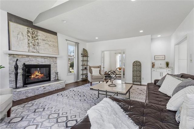 1161 Lawson Cove CIR, Virginia Beach, VA 23455