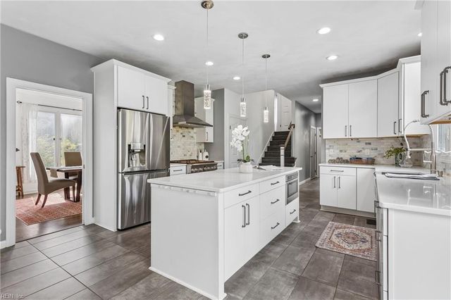 1161 Lawson Cove CIR, Virginia Beach, VA 23455