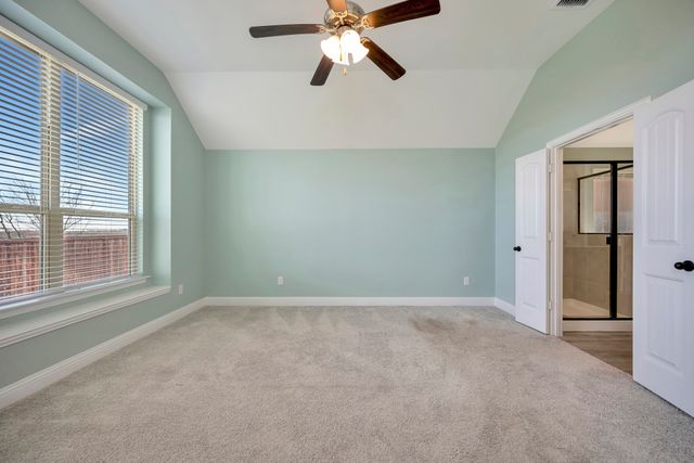 604 Antswood Drive, Fort Worth, TX 76108