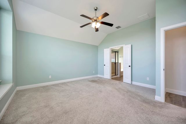 604 Antswood Drive, Fort Worth, TX 76108