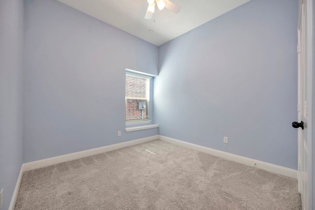 604 Antswood Drive, Fort Worth, TX 76108