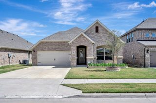 604 Antswood Drive, Fort Worth, TX 76108