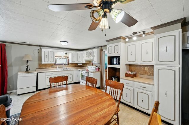 1398 Lutz Road, Lima, OH 45801