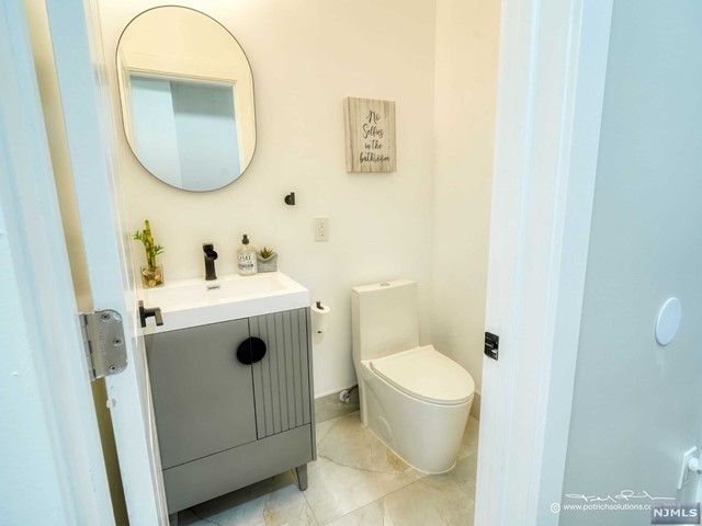 105 Brinkerhoff Street, Ridgefield Park, NJ 07660