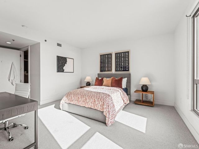 219 Brannan Street 16K, San Francisco, CA 94107