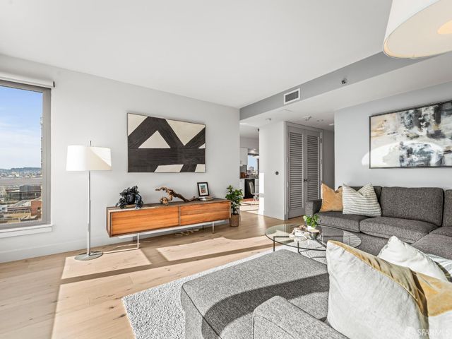 219 Brannan Street 16K, San Francisco, CA 94107